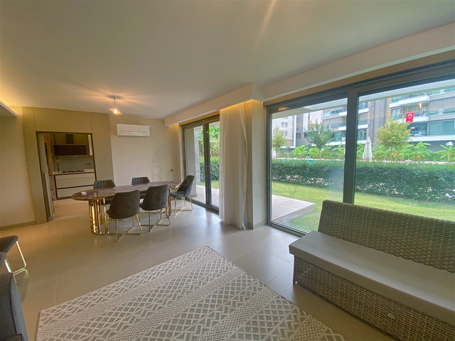 شقة 3 + 1 في حي سيتيلر أنطاليا 