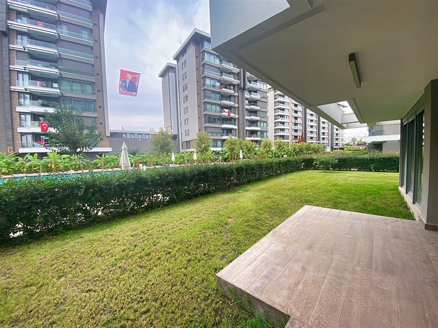 شقة 3 + 1 في حي سيتيلر أنطاليا 