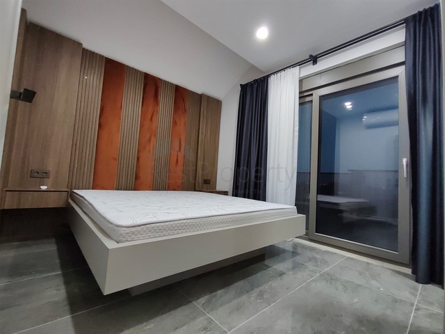 فيلا 4+1 في قادري-حي أنطاليا 