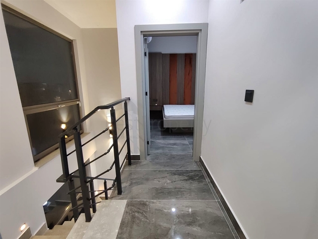 فيلا 4+1 في قادري-حي أنطاليا 