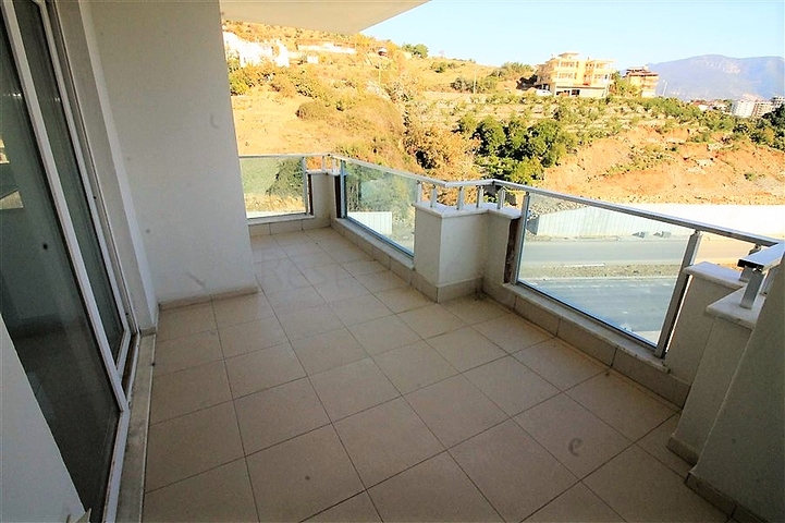 دوبلكس 4 + 1 مع مطبخ منفصل في سيكجيلي