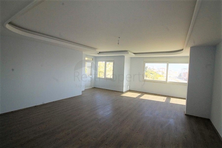 دوبلكس 4 + 1 مع مطبخ منفصل في سيكجيلي