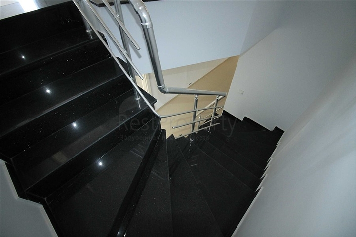 دوبلكس 4 + 1 مع مطبخ منفصل في سيكجيلي