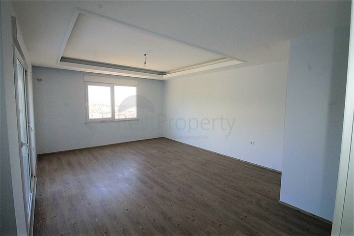 دوبلكس 4 + 1 مع مطبخ منفصل في سيكجيلي