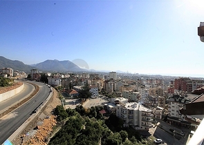 دوبلكس 4 + 1 مع مطبخ منفصل في سيكجيلي