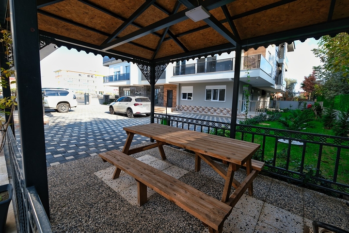 مشروع استثماري في منطقة ألتينوفا-أنطاليا الصغيرة 