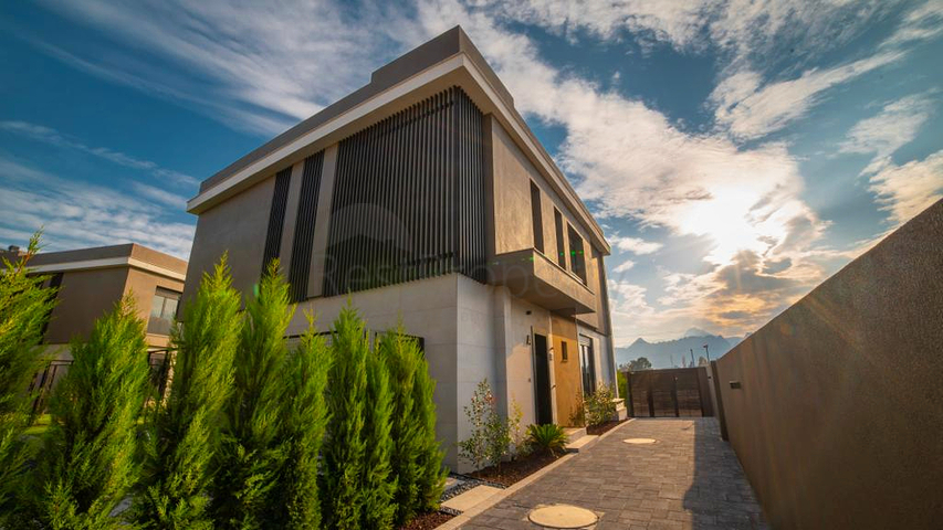 فلل 5+1 و 6+1 في المولايوسوف - حي أنطاليا 