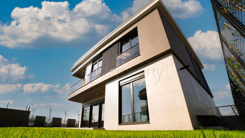 فلل 5+1 و 6+1 في المولايوسوف - حي أنطاليا 