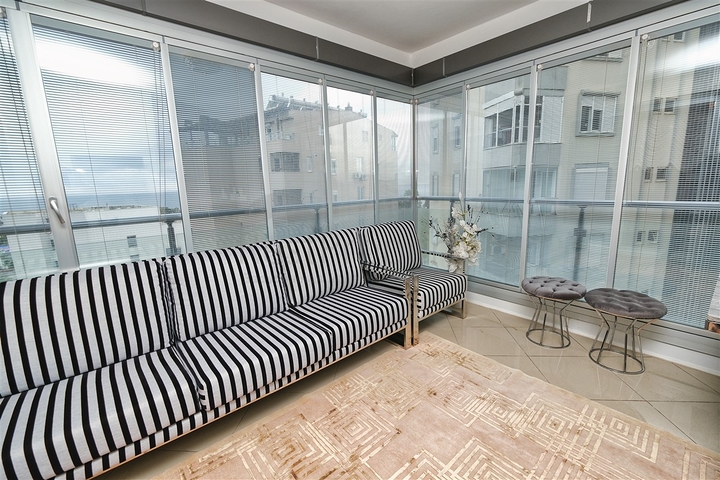 شقة 3+1 في منطقة إشلباهجة في أنطاليا 