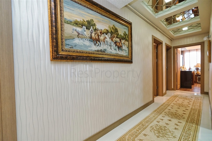 شقة 3+1 في منطقة إشلباهجة في أنطاليا 