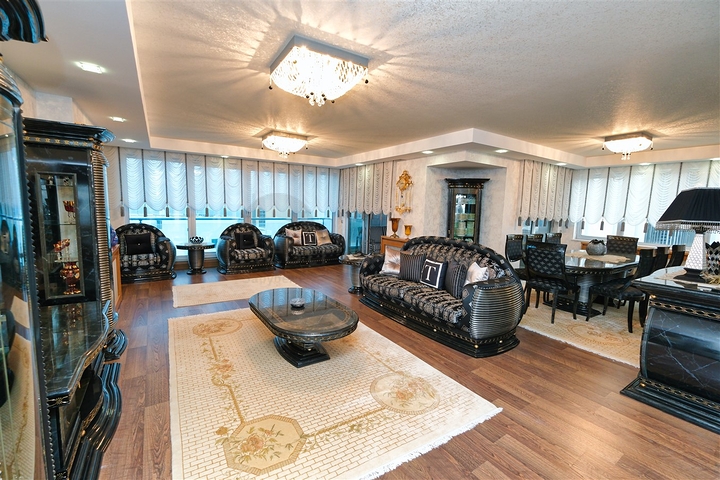 شقة 3+1 في منطقة إشلباهجة في أنطاليا 