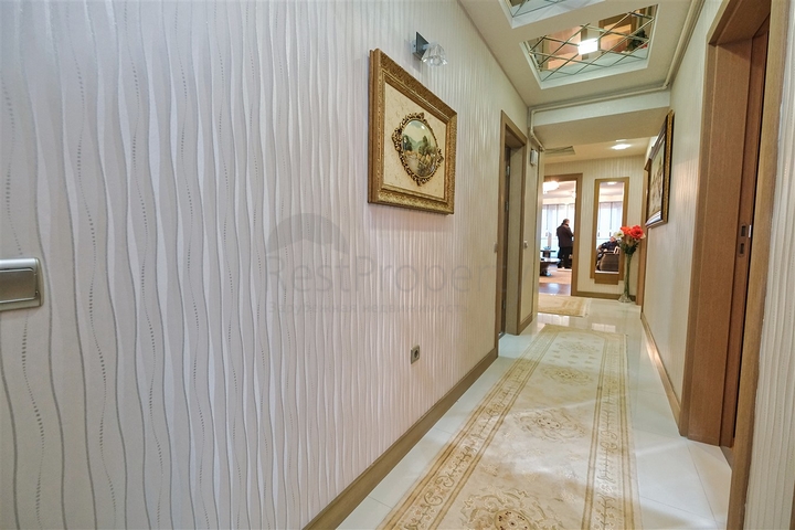 شقة 3+1 في منطقة إشلباهجة في أنطاليا 