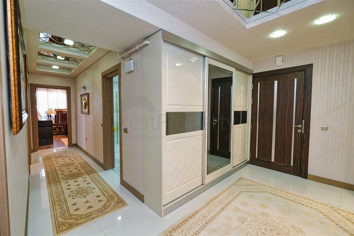 شقة 3+1 في منطقة إشلباهجة في أنطاليا 