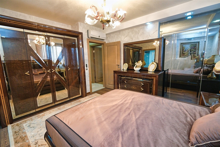 شقة 3+1 في منطقة إشلباهجة في أنطاليا 