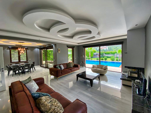 فيلا 4+1 في كيمير-منطقة أنطاليا 