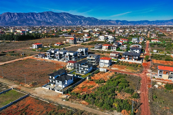 فيلا 5+1 في دوشيمالتي-منطقة أنطاليا 