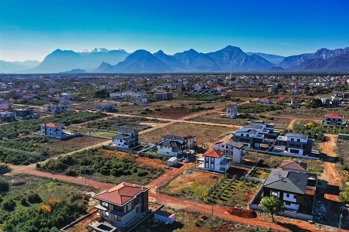 فيلا 5+1 في دوشيمالتي-منطقة أنطاليا 