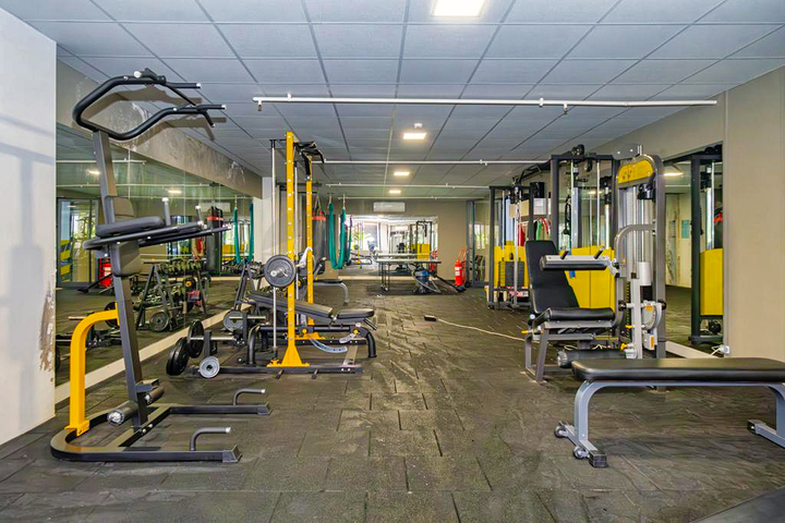 شقة 4 + 1 في حي إرمينيك أنطاليا 