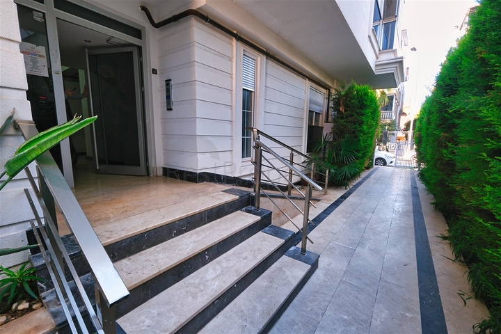 شقة 2+1 في ألتينكوم - حي أنطاليا 