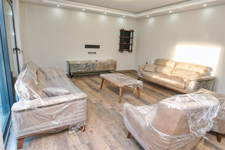 فيلا 7+1 في أيدينليك - حي أنطاليا 