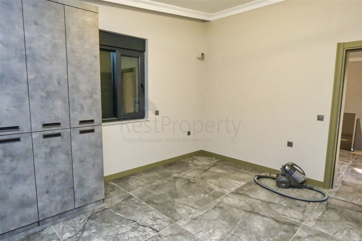 فيلا 7+1 في أيدينليك - حي أنطاليا 