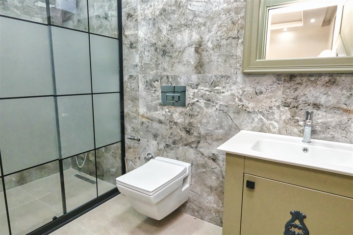 فيلا 7+1 في أيدينليك - حي أنطاليا 