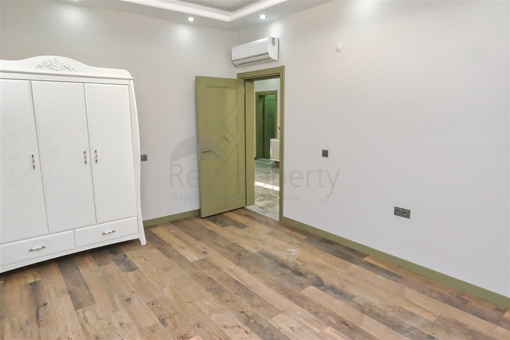 فيلا 7+1 في أيدينليك - حي أنطاليا 