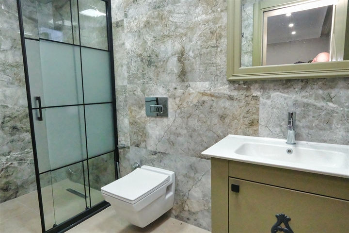 فيلا 7+1 في أيدينليك - حي أنطاليا 