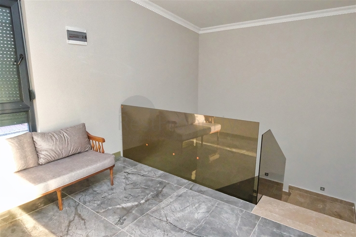 فيلا 7+1 في أيدينليك - حي أنطاليا 