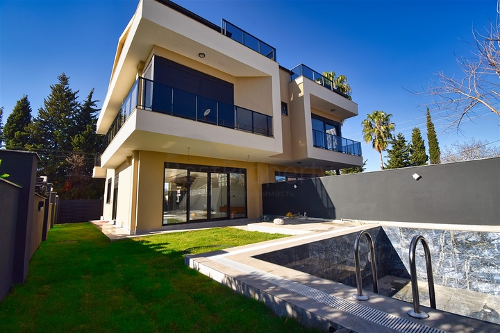 فيلا 3 + 1 في حي ارمينيك انطاليا 