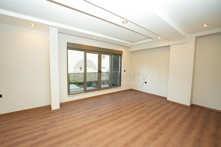 شقة 3+1 في حي زرداليك-أنطاليا 