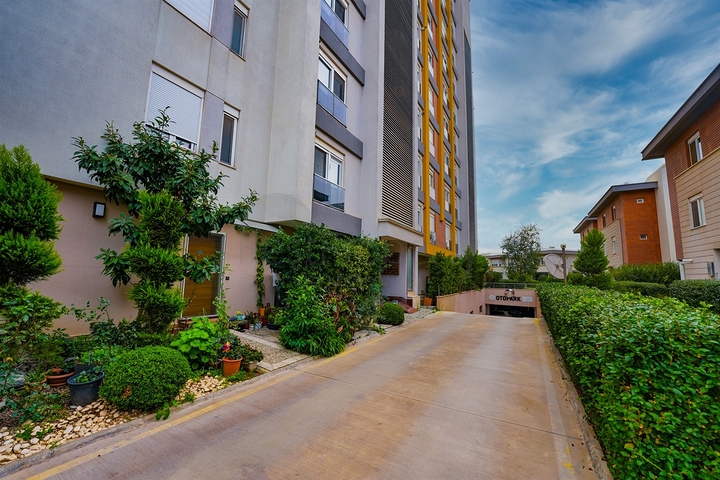 شقة 2 + 1 في منطقة لارا أنطاليا