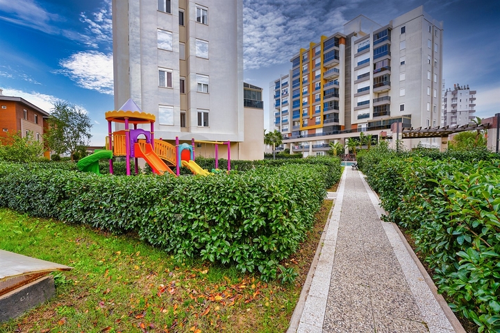 شقة 2 + 1 في منطقة لارا أنطاليا