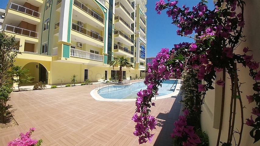 شقة 1+1 في محمودلار