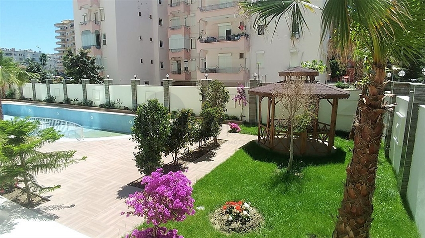 شقة 1+1 في محمودلار