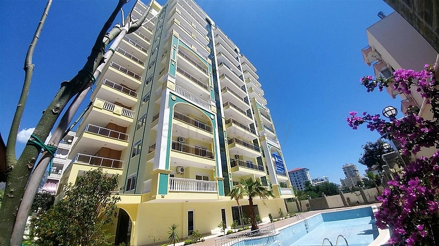 شقة 1+1 في محمودلار