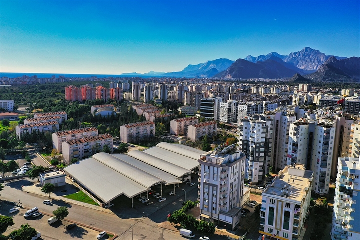 شقة دوبلكس 4 + 2 في حي سيتيلر أنطاليا 