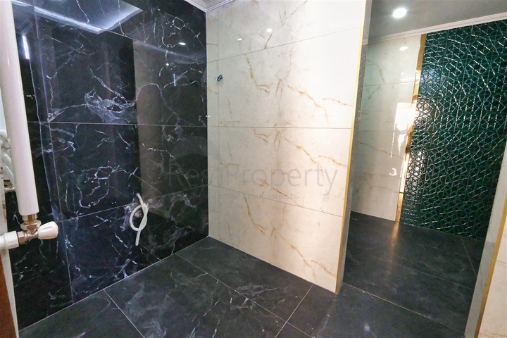 شقة دوبلكس 4 + 2 في حي سيتيلر أنطاليا 