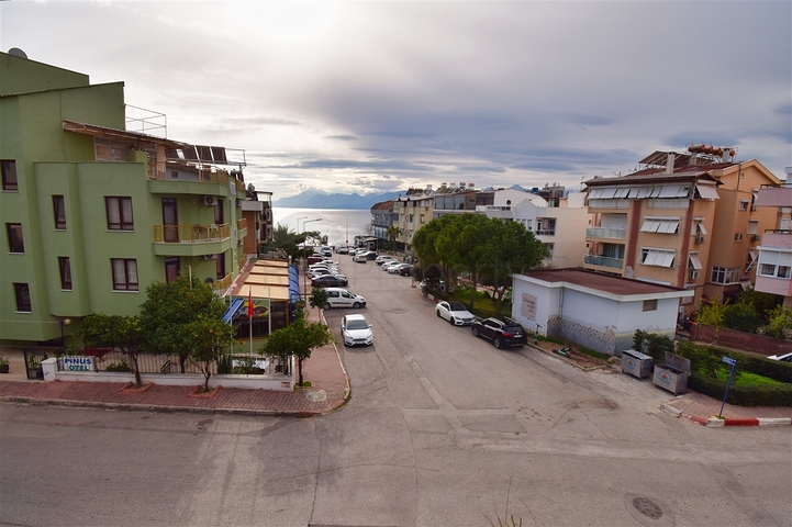 شقة 3+1 في حي شيرينالي-أنطاليا 