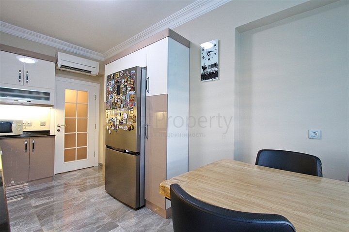 شقة دوبلكس 5 + 2 في كاجلايان - حي أنطاليا 