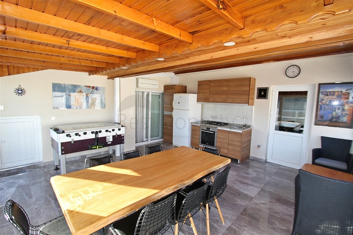 شقة دوبلكس 5 + 2 في كاجلايان - حي أنطاليا 