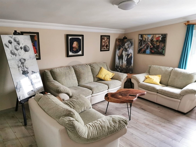 شقة دوبلكس 5 + 2 في كاجلايان - حي أنطاليا 