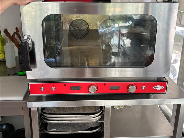 مشروع تجاري قائم ، مطعم في وسط أنطاليا ، معروض للبيع 