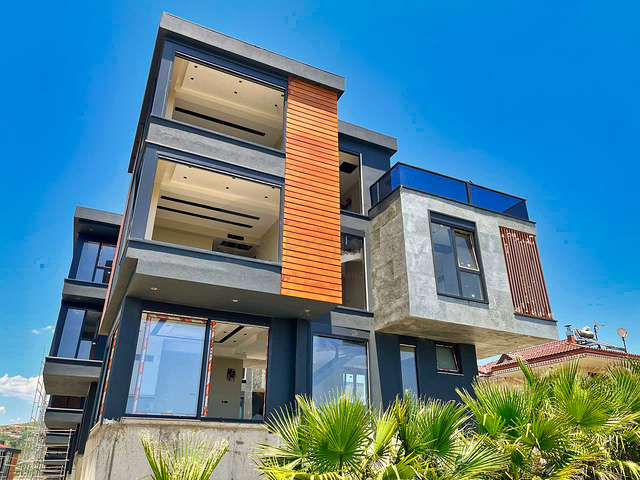 فلل 4 + 1 في منطقة سايد انطاليا 