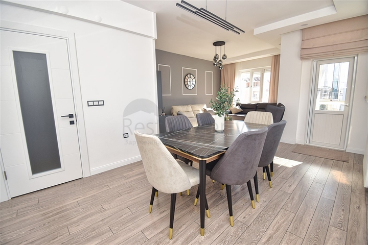 شقة 3+1 في حي البرسيمون-أنطاليا 