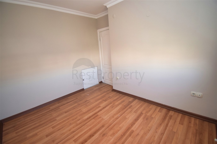 شقة دوبلكس 6 + 1 في حي بينارباشي - أنطاليا 