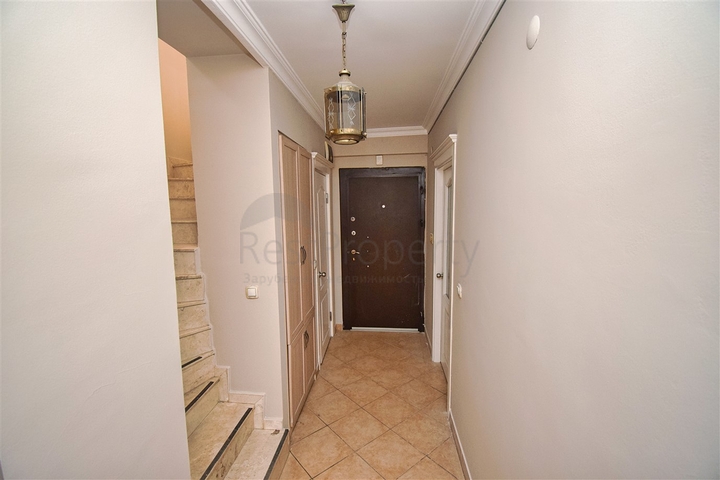 شقة دوبلكس 6 + 1 في حي بينارباشي - أنطاليا 