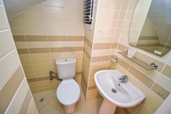 شقة دوبلكس 6 + 1 في حي بينارباشي - أنطاليا 