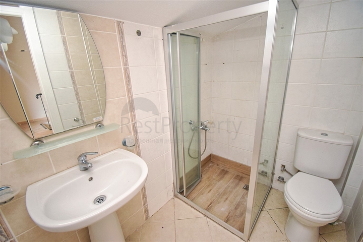 شقة دوبلكس 6 + 1 في حي بينارباشي - أنطاليا 