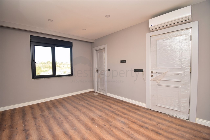 مشروع استثماري لفيلا 5 + 1 في إرمينك - حي أنطاليا 